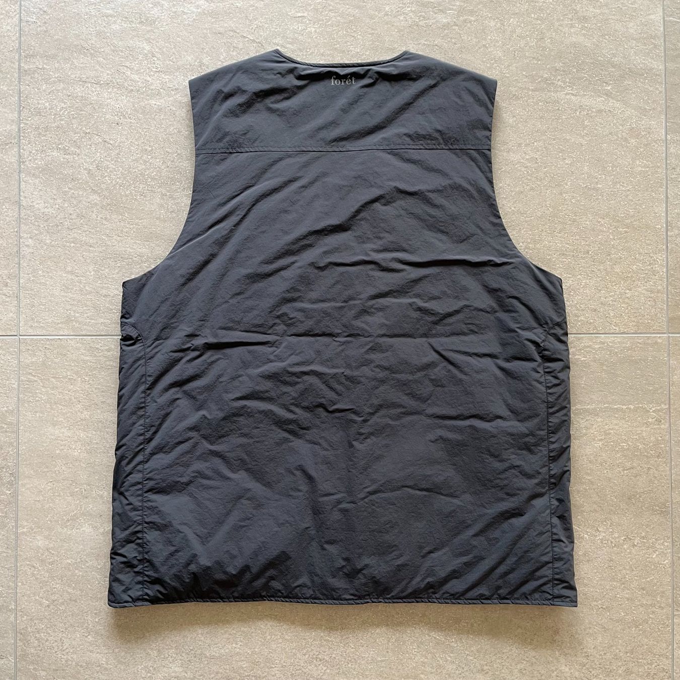 Gilet & Giacche: FORET Myst Liner Vest – Usato da Lausanne venduto da sapiens_vintage 1