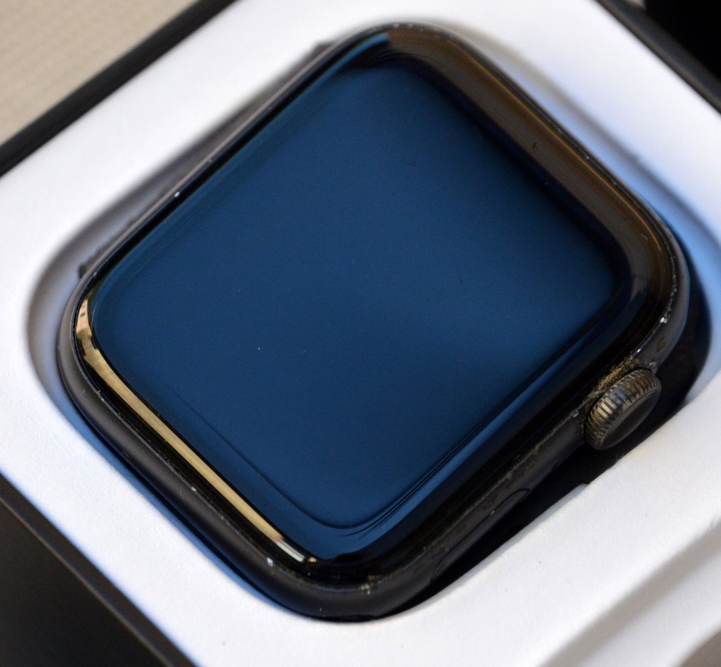 Apple Smartwatch: Apple Watch Nike S5 44mm – Usato da Collonges venduto da arashee 4