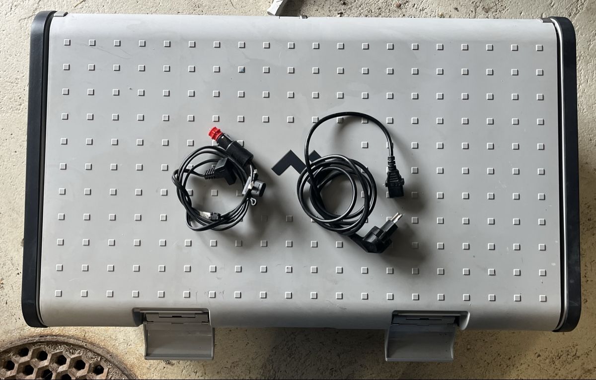 Dometic Frigoriferi & Refrigeratori: Glacière dometic cfx 100 – Usato da La Tzoumaz venduto da Loggeur 3