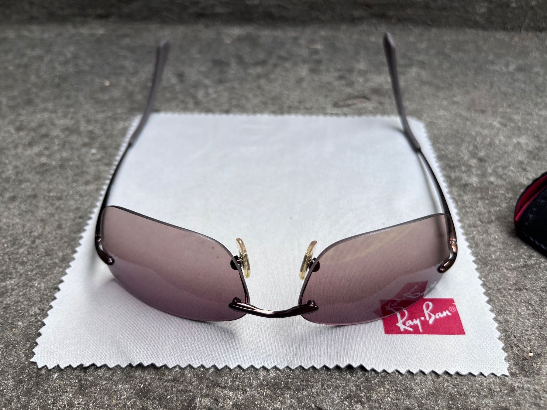 Ray-Ban Lunettes & Verres: Ray-Ban RB3249, Sonnenbrille mit Etui – D'occasion à Meinisberg par Berosos 4