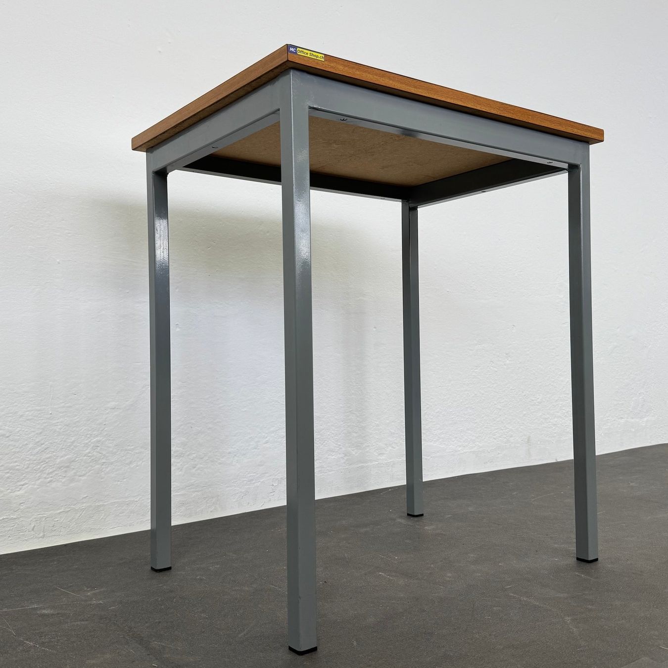 Software: Büro Fürrer Basic Beistelltisch – Usato da Schönenwerd venduto da mcofficeshop 4