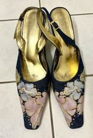 Blaue Slingpumps mit Blumenmuster, Gr. 40, neuwertig