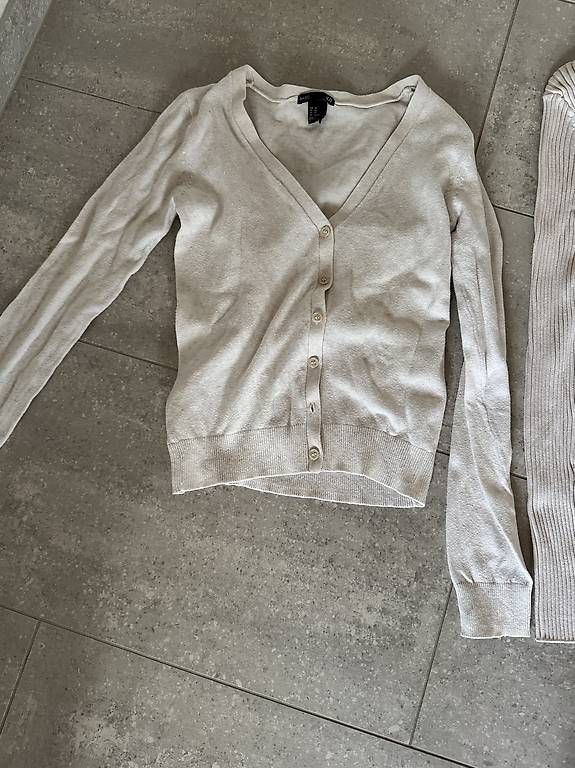 Giacche: 2er Set Jacke/Jäckchen beige Gr. XS/S – Usato da Schwarzenbach SG venduto da Winston95 1