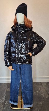 Zara Jacke