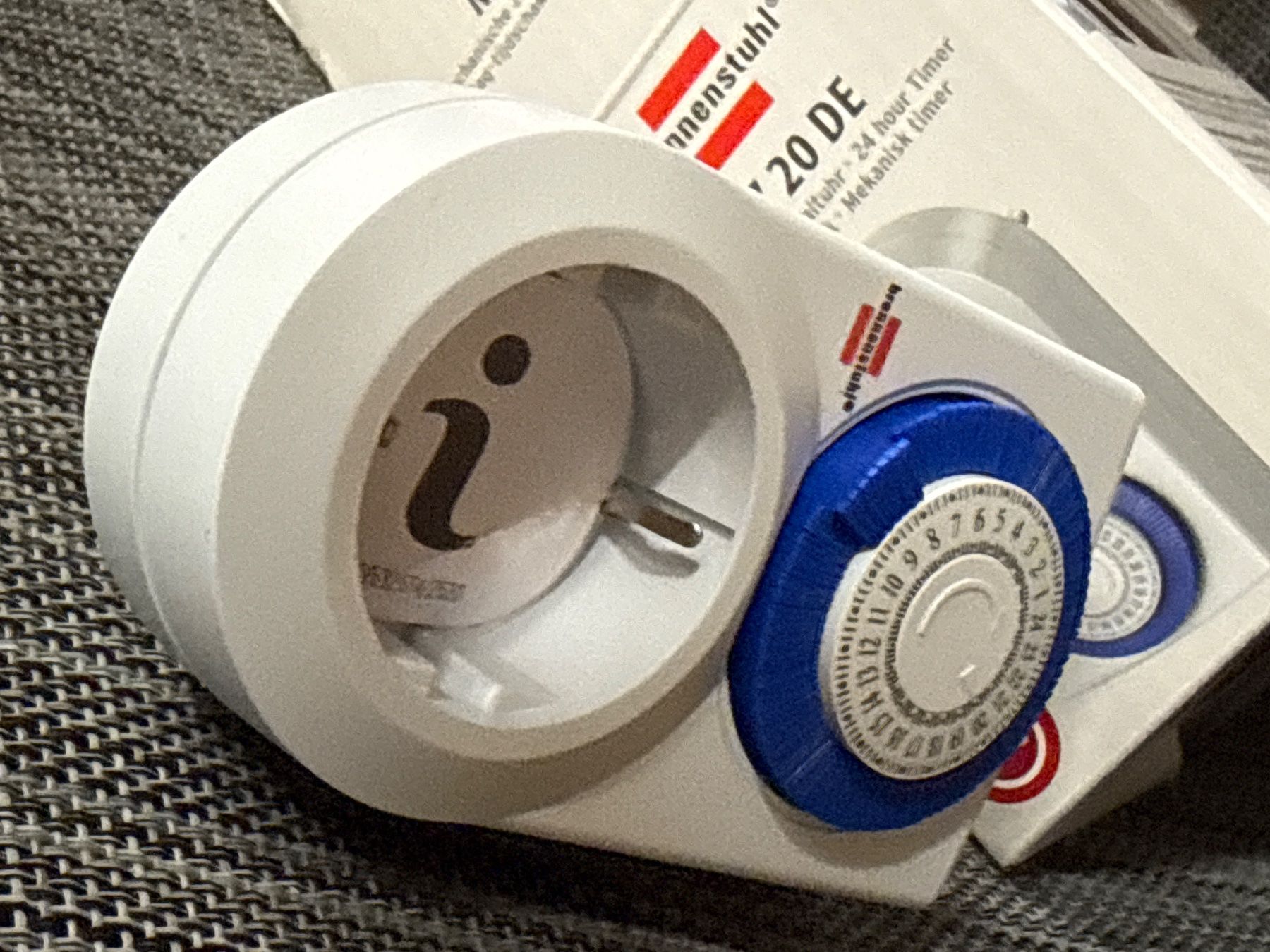Schalter: Zeitschaltuhr EU NORM, neu & originalverpackt – Neu und originalverpackt aus Amriswil von used2use