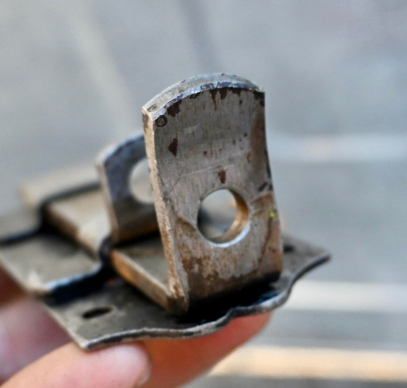 Ferramenta: alter Stossriegel funktioniert L 12.2cm B 5cm – Usato da Pfaffhausen venduto da mono_rec 6