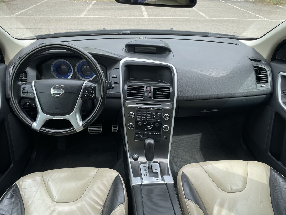 Volvo Automobili: Volvo XC60 D5 AWD – Usato da Effretikon venduto da Effi75 3