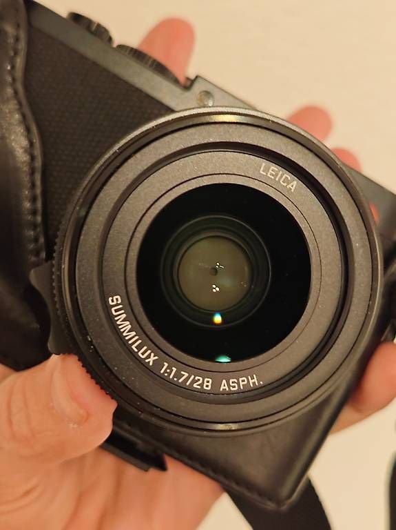 Leica Fotocamera: Leica Q with 2 extra batteries – Usato da Zürich venduto da Ed_Mort