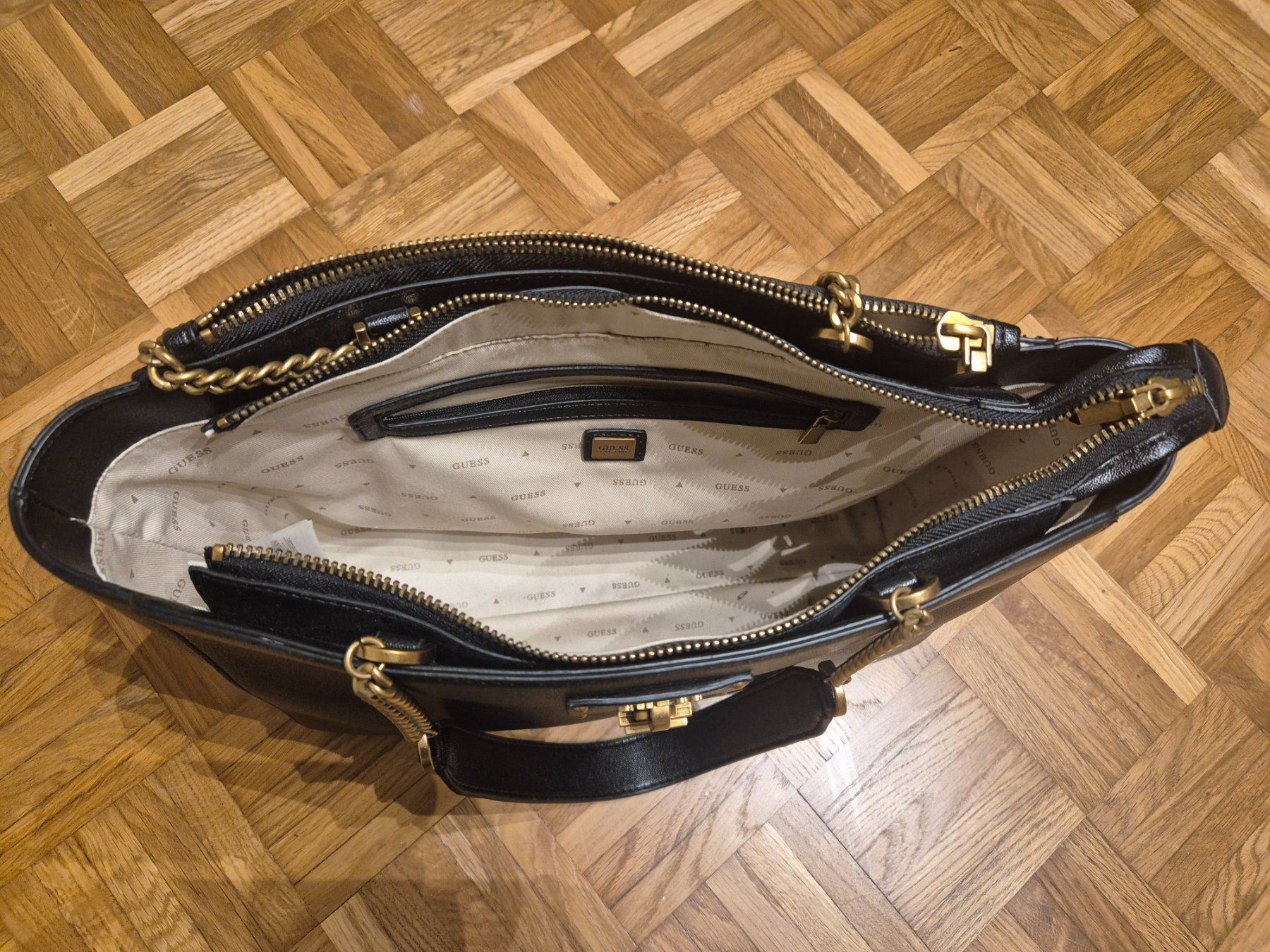 Guess Borse da donna: Handtasche – Usato da Mellingen venduto da Loewe2006 3