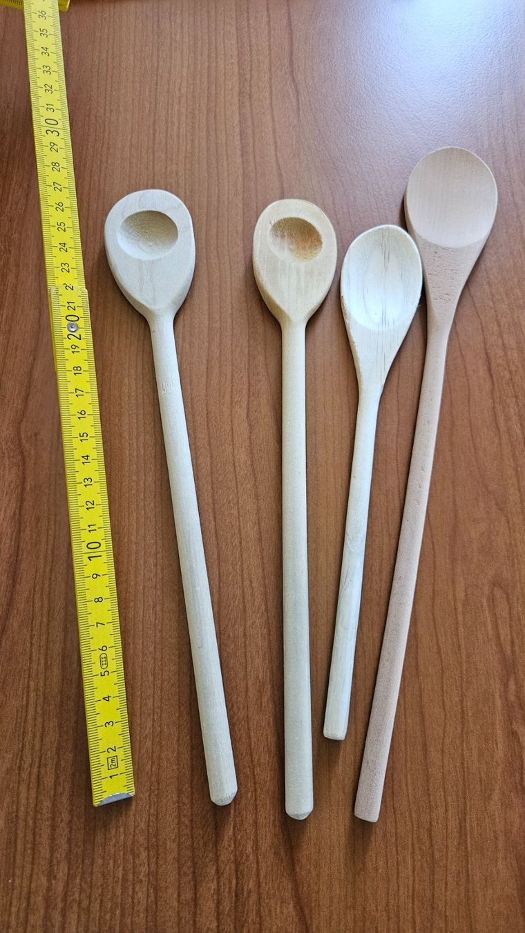 Cucchiai: Cucchiaio di legno per cucinare – Usato da Melano venduto da H-Sara 1