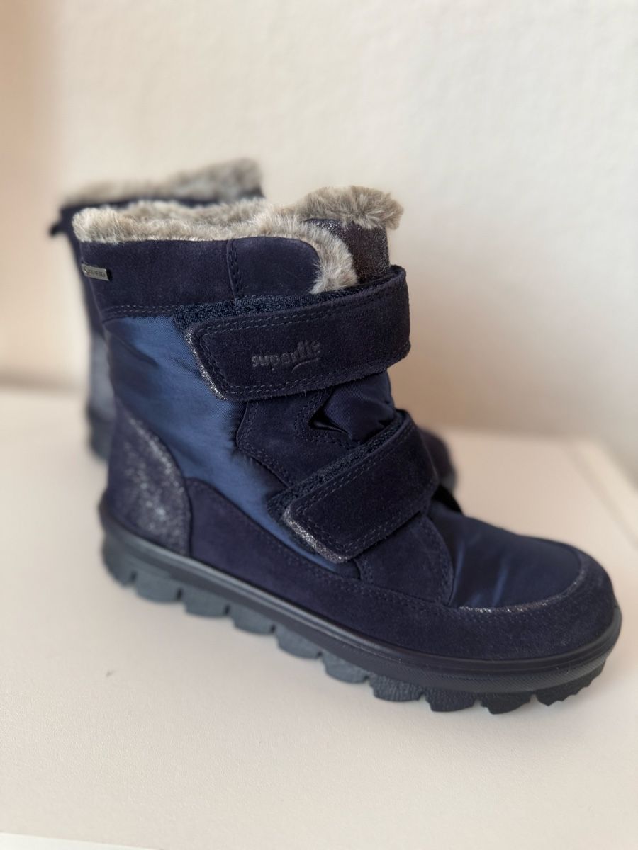 Superfit Scarpe per ragazze: Neue Mädchenwinterschuhe Superfit – Nuovo e nell'imballaggio originale da Benken ZH venduto da FHR91
