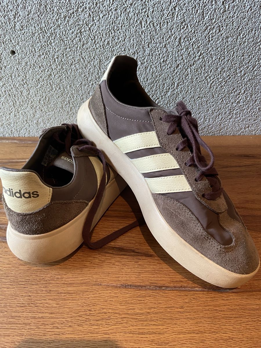 Adidas Scarpe da donna: Adidas - Barreda Decode - Brown – Usato da Les Paccots venduto da eri_58kw