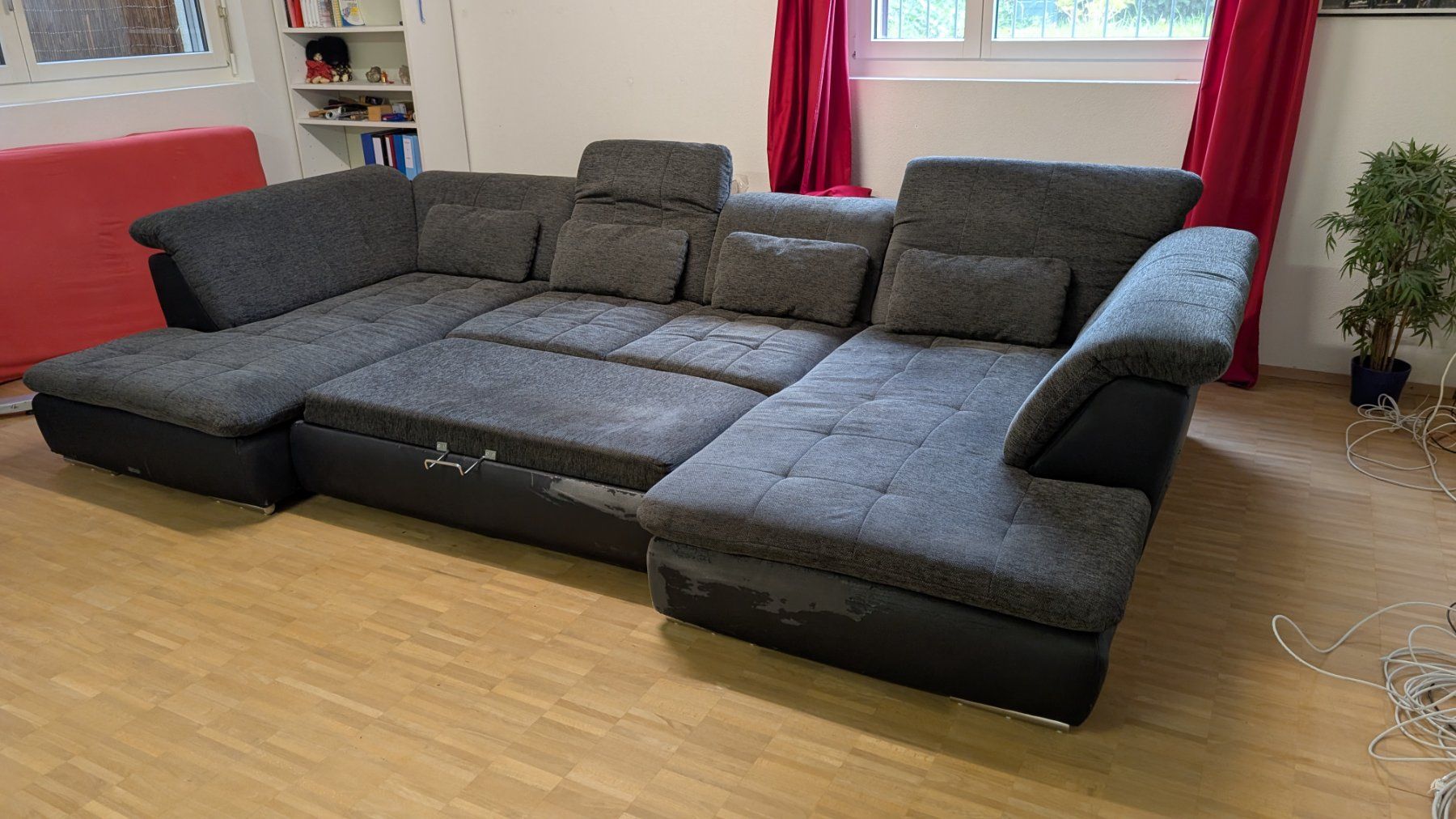Divani: Wohnlandschaft - Sofa mit Auszug, anthrazit, ab Fr. 1.- – Usato da Adliswil venduto da Ray3 3