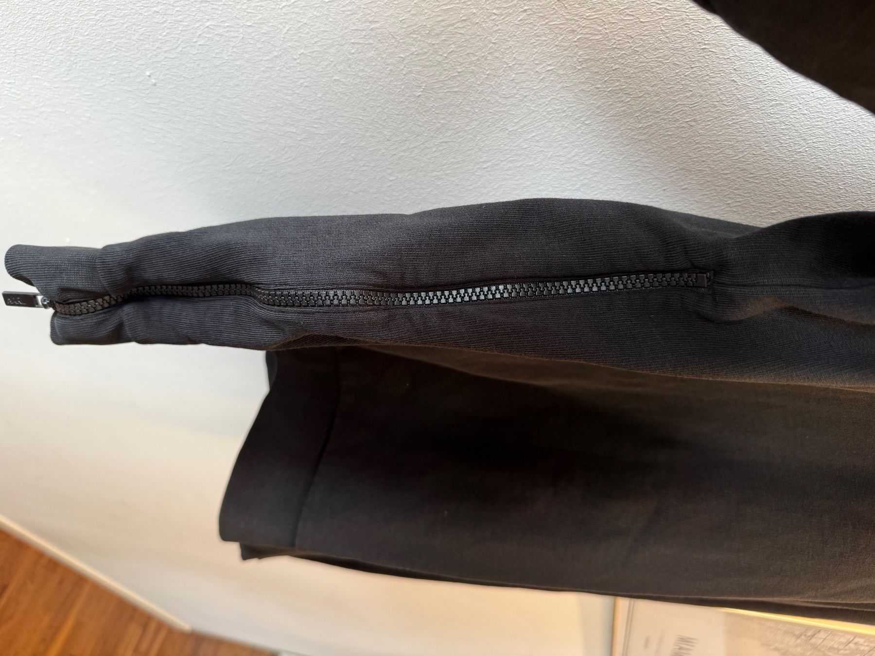 Karl Lagerfeld Maglioni & Felpe: KARL LAGERFELD Hoodie – Usato da Schlieren venduto da svenbaettig 3
