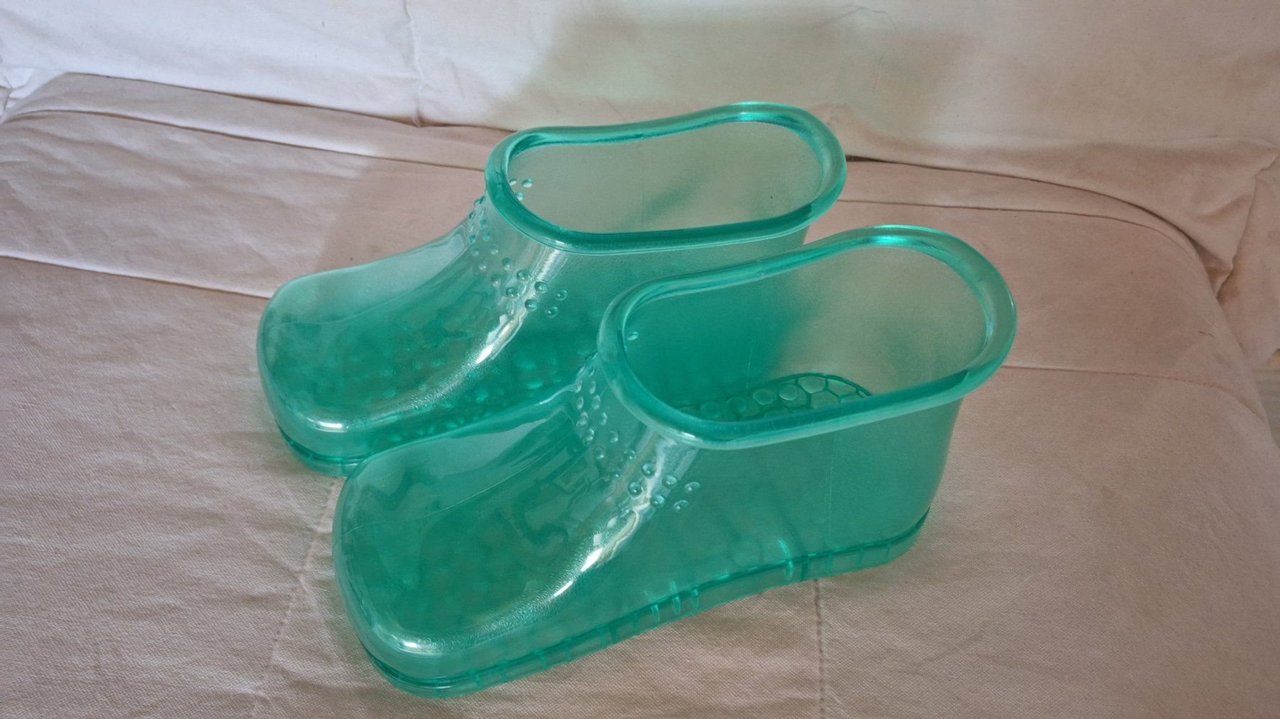 Pedicure: Fussbad -Schuhe bis Gr.41 – Nuovo (secondo la descrizione) da Dornach venduto da majo8689