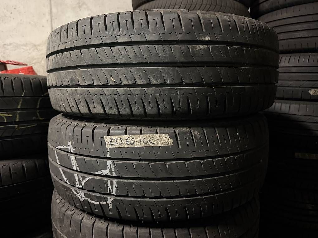 Altro in Scrittura & Disegno: Gomme estive  – Usato da Bedano venduto da sim_66fd 2