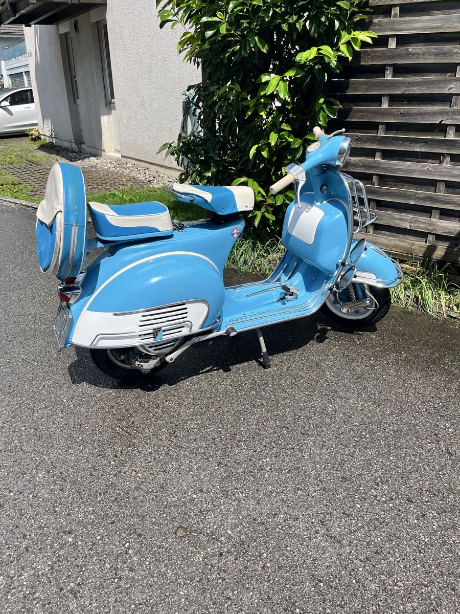 Piaggio Scooter: Wunderschöne Vespa  – Usato da Widnau venduto da G-Bike69 3