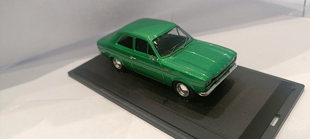 Schuco Modell 1:66 – Ford Escort 1300 GT N°810 – Allemagne – Occasion