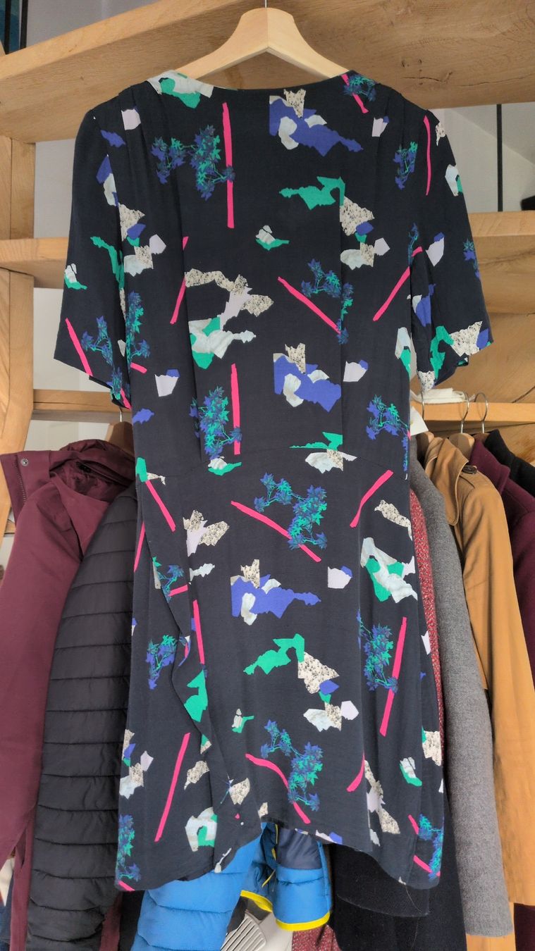 Other Stories Vestiti: Robe & Other Stories – Nuovo (secondo la descrizione) da Grueningen venduto da t.campanella