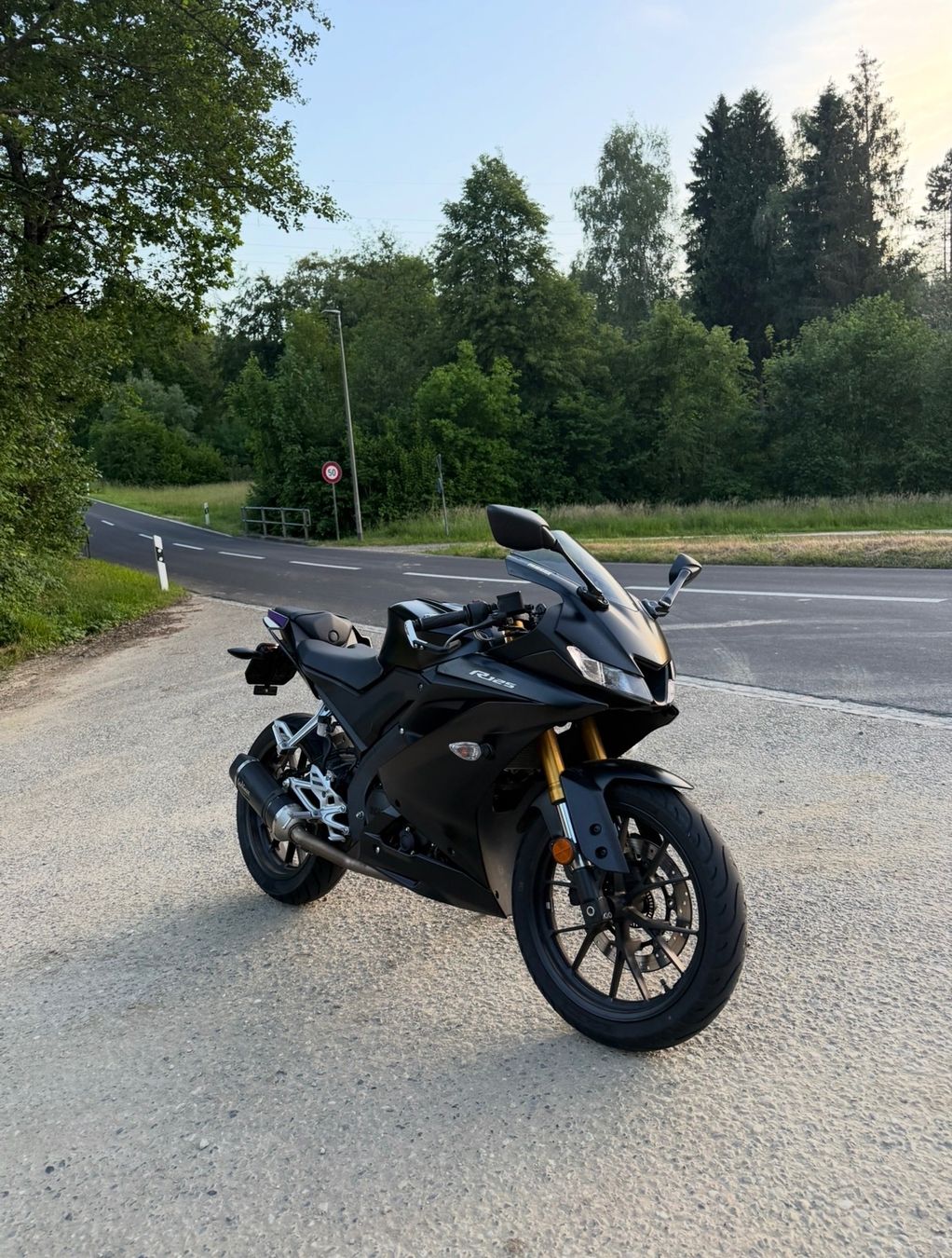 Yamaha Strada: Yamaha YZF R125 – Usato da Kölliken venduto da Leana_236 2