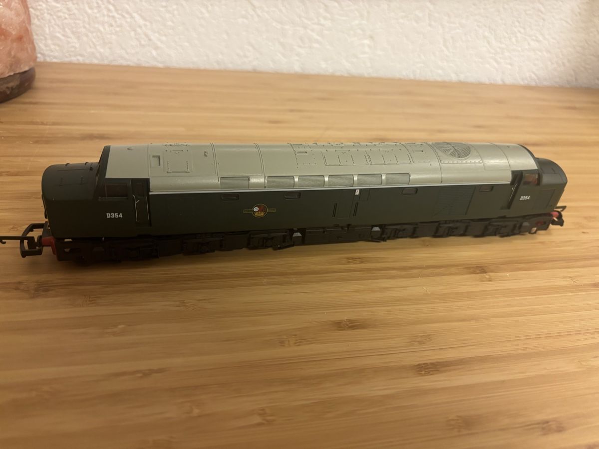 Lima Modelleisenbahnen: Locomotive lima – Gebraucht aus Orbe von car_8grw