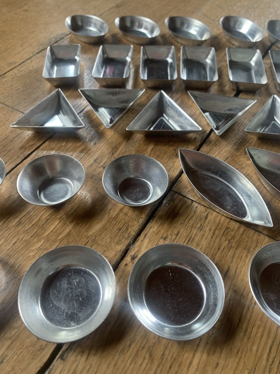 Teglie da forno: Vintage Metallformen Backformen Schweden – Usato da Jenins venduto da annejuliane 1