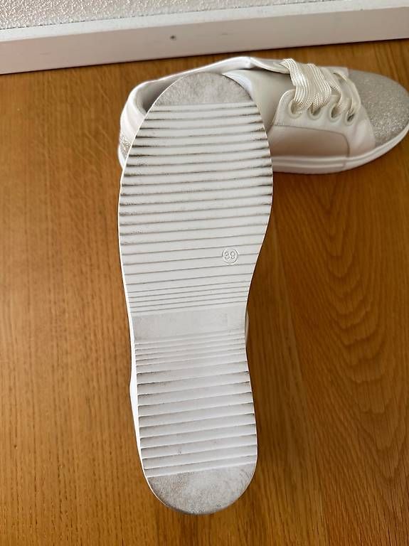 Scarpe da donna: Brautschuhe Grösse 39 – Usato da Winterthur venduto da t_mz 3