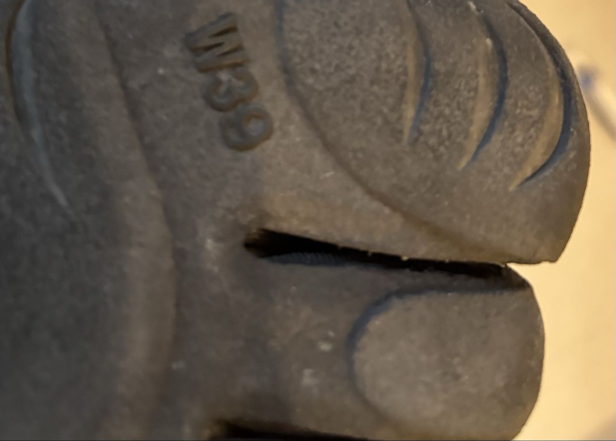 Vibram Chaussures femmes: Vibram Fivefingers – D'occasion à Binningen par Alpakat 2