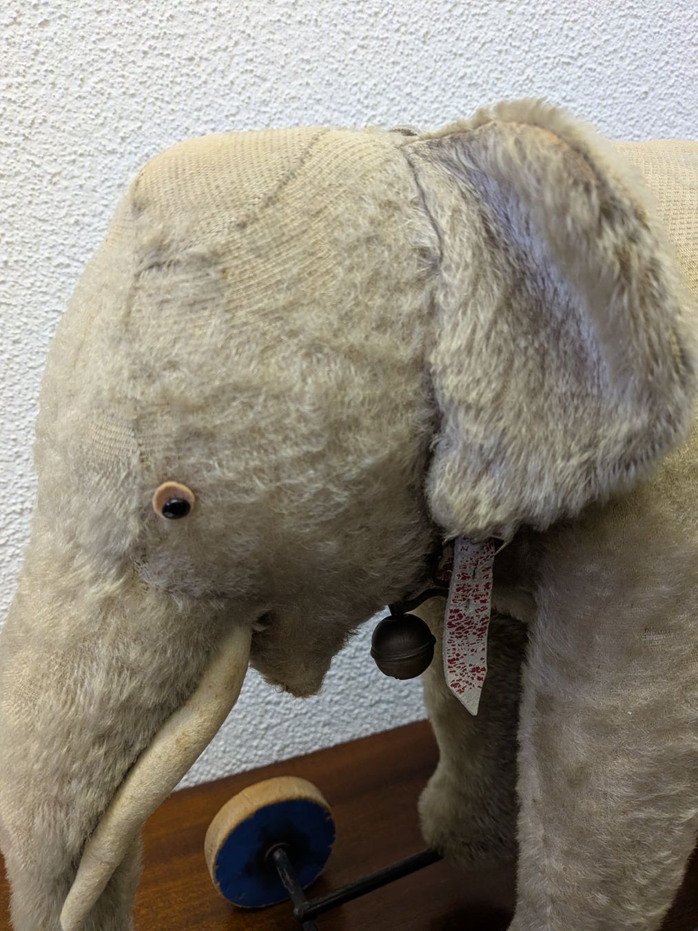 Steiff Giocattoli: Steiff Elephant mit Knopf im Ohr.1940-1950 – Usato da Schönenwerd venduto da kybi 1