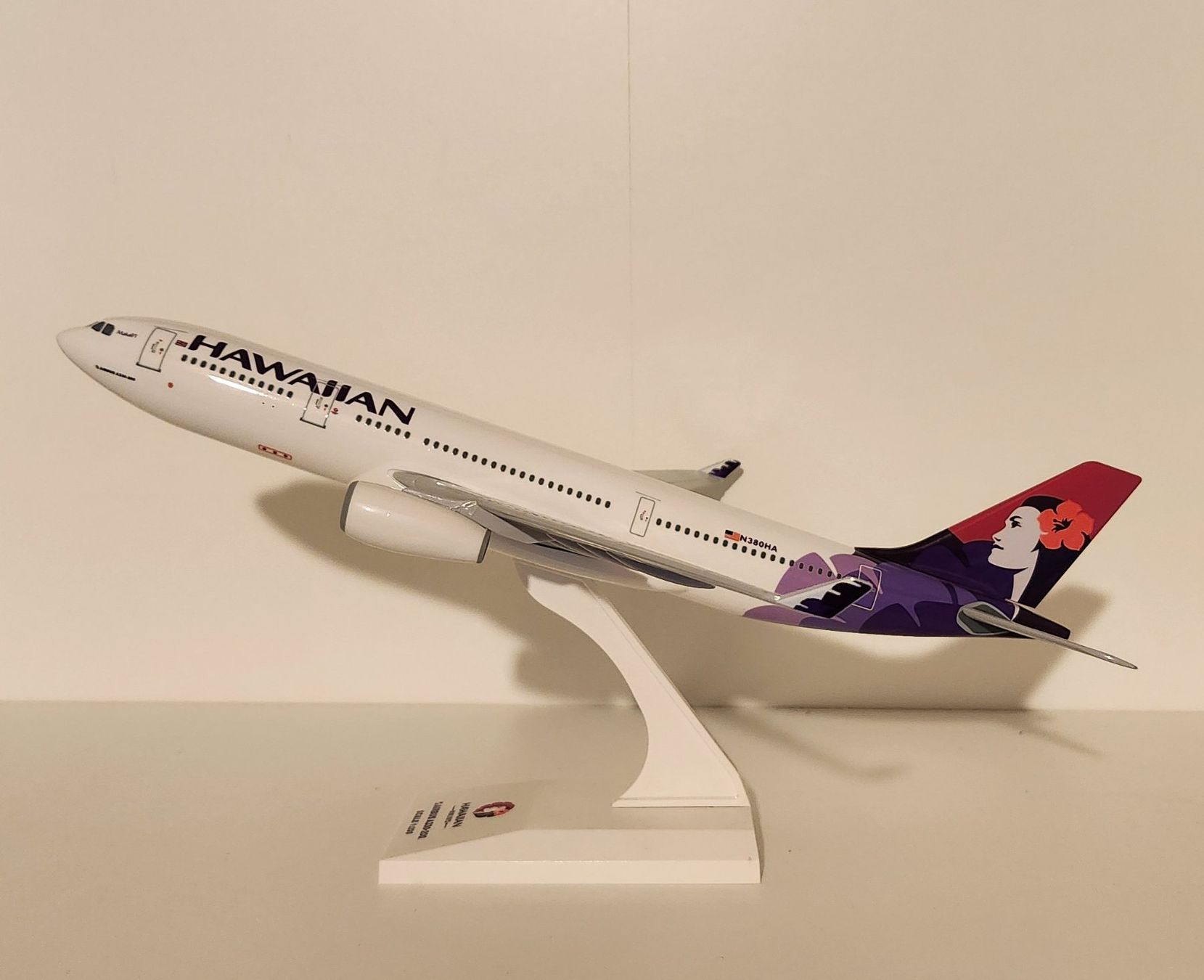 Modellbausätze & Standmodelle: Skymarks Hawaiian Airbus A330-200 – Gebraucht aus Wittenwil von ced_q8j7 2