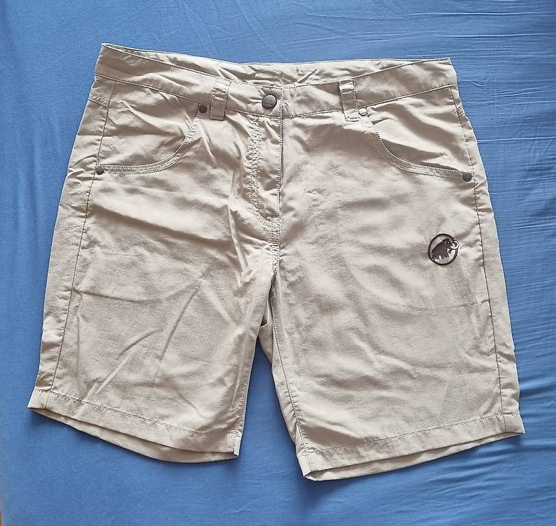 Mammut Hosen: Short Mammut t.38 – Gebraucht aus Hérémence von capi96 1