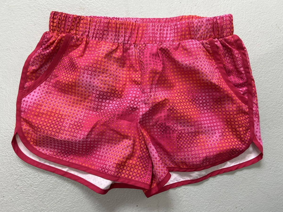 Pantaloni: Hose / Shorts Gr 146/152 – Usato da Lostorf venduto da Venice16