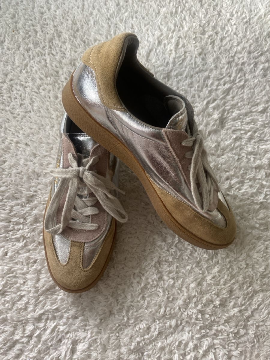 Allsaints Scarpe da donna: Allsaints Sneaker silver – Usato da St. Gallen venduto da kxux