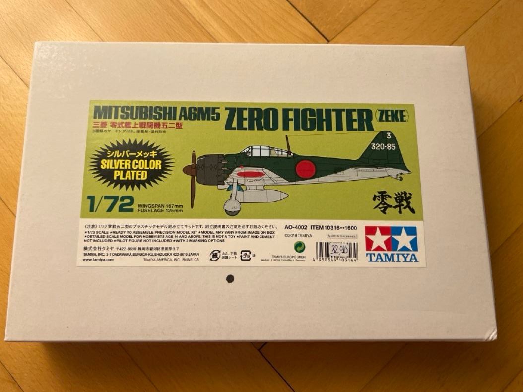 Tamiya Modellbausätze & Standmodelle: Tamiya A6M5 Zero 1/72 – Neu und originalverpackt aus Luzern von Twelve_Birds