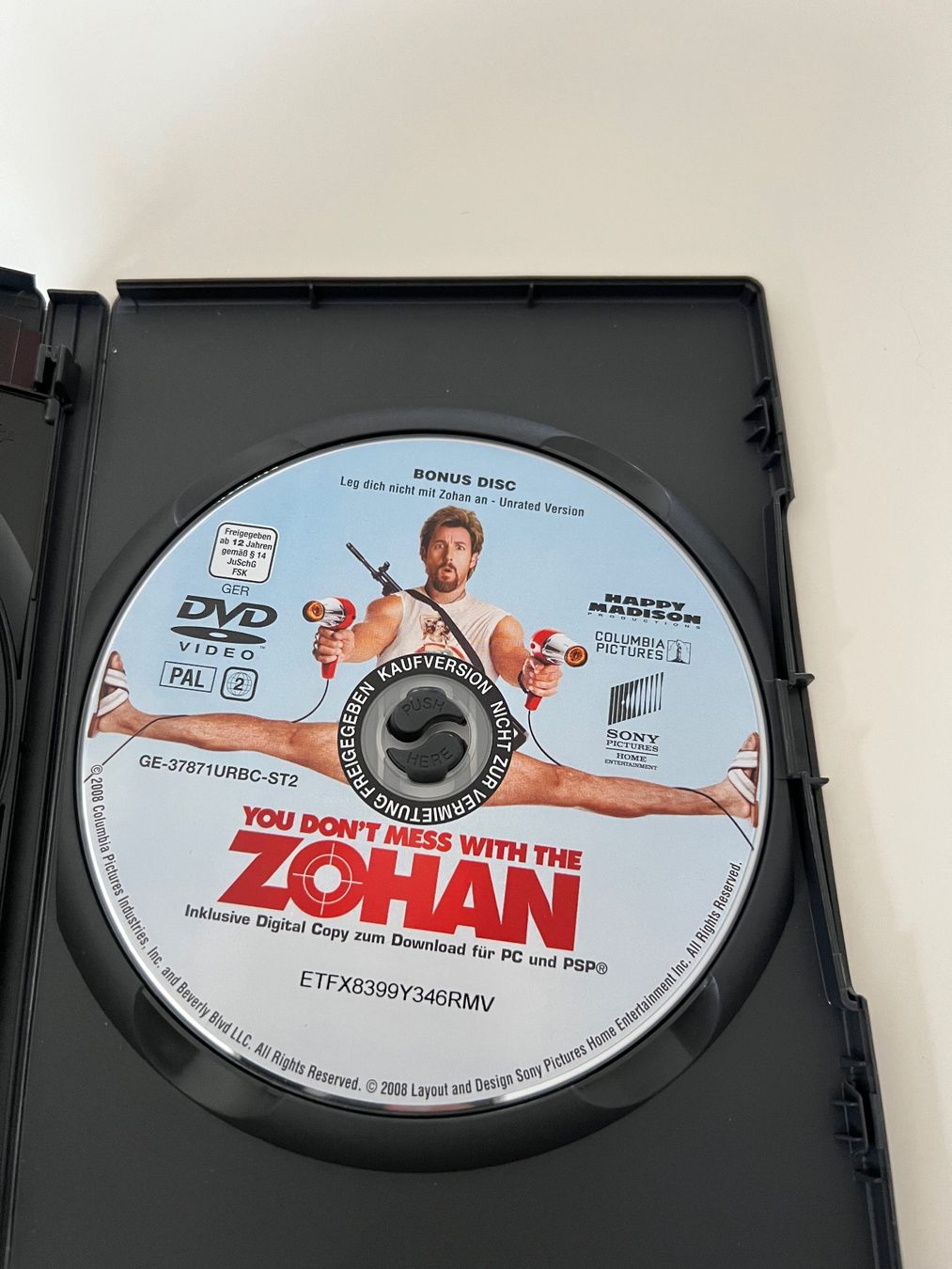 Tutti i DVDs: Leg dich nicht mit Zohan an UNRATED VERSION – Nuovo (secondo la descrizione) da Altstätten SG venduto da sheamus 3