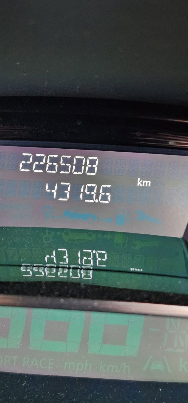 Renault Automobili: Renault Clio 1.5 dci – Usato da Frauenfeld venduto da deno_4161 5