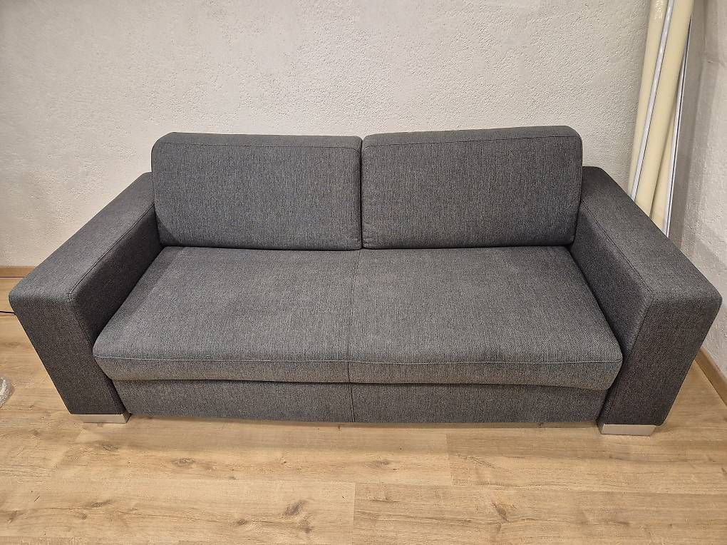 Divani: Schlafcouch ausziehbar – Usato da Oberrohrdorf venduto da Alpen2008 1
