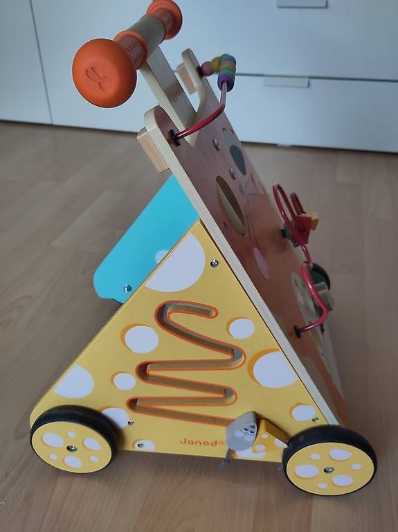 Fahrzeuge für Kinder: Janod Lauflernwagen  – Gebraucht aus Uznach von Claudi1186 2
