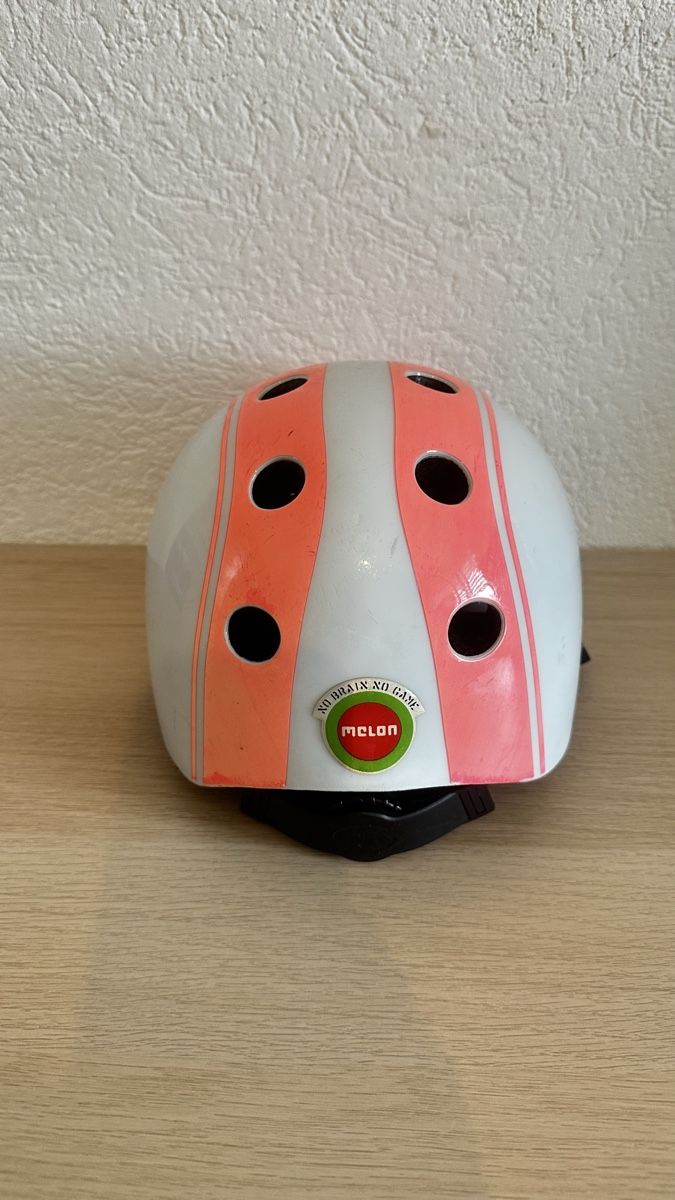 Caschi: Melon Kinder Velohelm  – Usato da Männedorf venduto da HollyCat 2