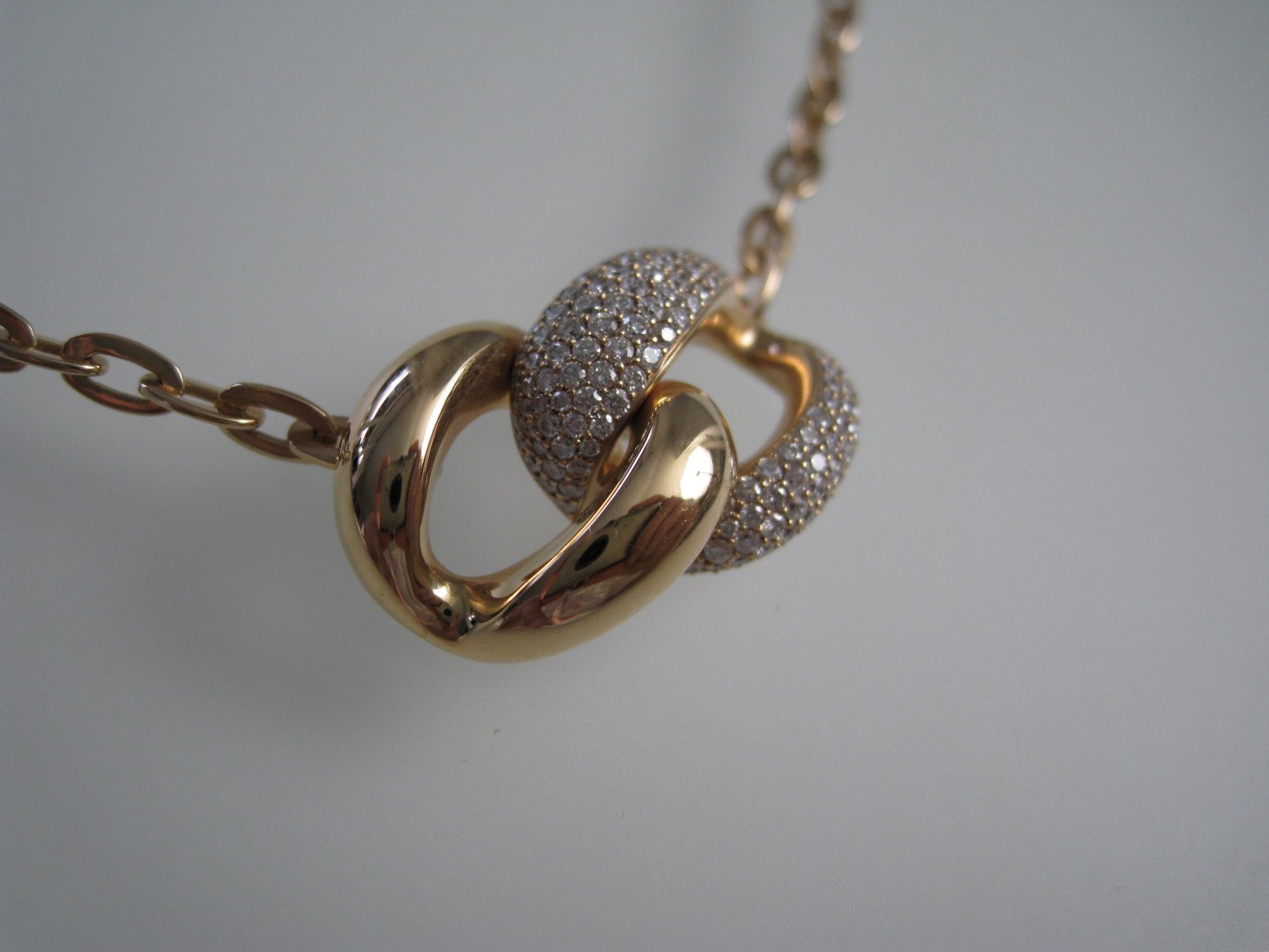 Messika Catenine: Collier Messika "Link" Grand modèle - Or rose et diamants. – Nuovo (secondo la descrizione) da Geneve venduto da iBest 1
