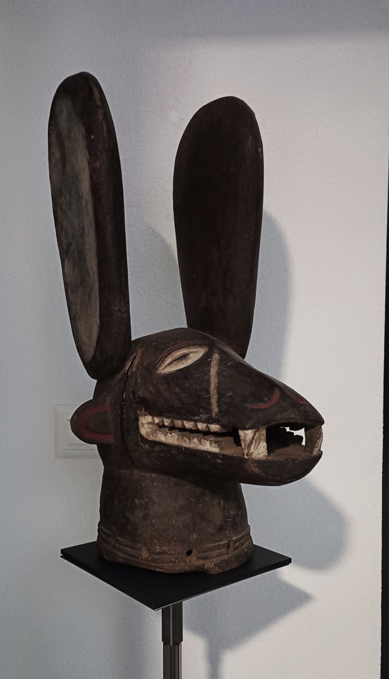 Internationale Kunst: Afrikanische Makonde – Gebraucht aus Vuiteboeuf von deux-matous