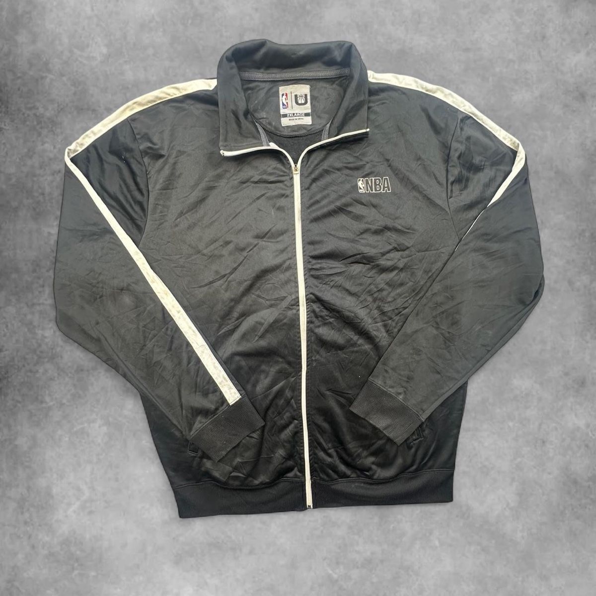 Giacche: NBA black jacket – Usato da Erlinsbach SO venduto da TogaResell
