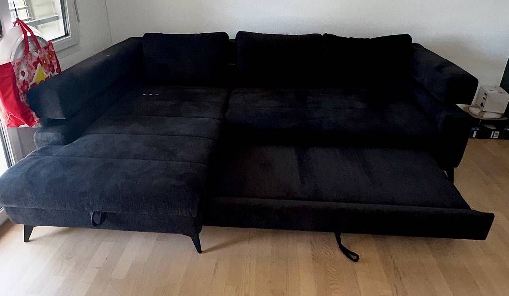 Sofas: HOMIN Ecksofa Schwarz Chenille  neuwertig – Gebraucht aus Spreitenbach von god_7c5d 3