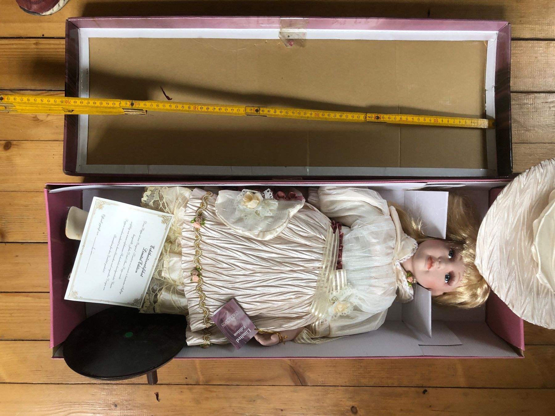 Puppen: Porzelanpuppe – Gebraucht aus Hünenberg von morthdl 1