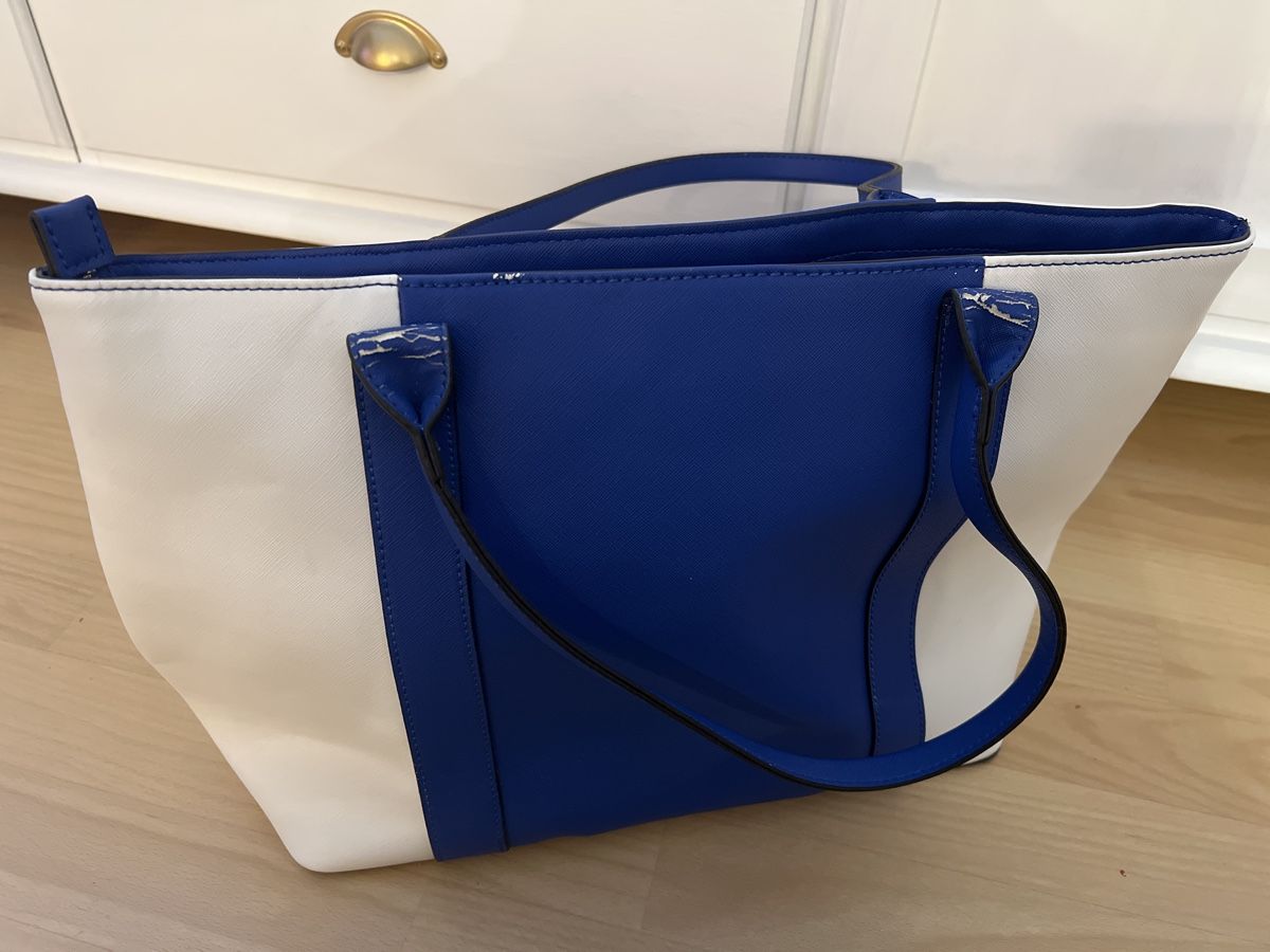 Guess Borse da donna: Schöne Guess Handtasche, blau-weiss – Usato da Thun venduto da Golden-Gate 2