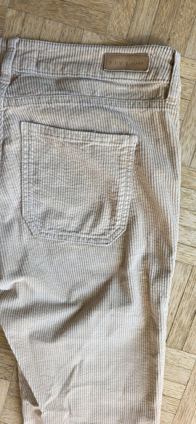 Hosen: pantalon beige Taille 36/38 – Gebraucht aus Yverdon-les-Bains von van_dq65 8