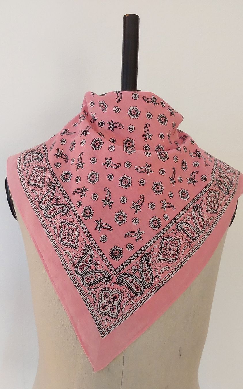Foulards, Tücher & Schals: Baumwolltuch quadratisch rosa – Neu (gemäss Beschreibung) aus Köniz von scopello12