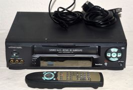 Videorecorder VHS  Universum VR27013 magnétoscope