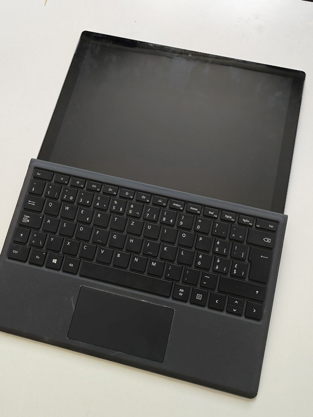 Microsoft Tablet PC: Windows Surface pro Intel Core i5 8Go RAM Windows 10 – Usato da Riaz venduto da vanucaptures 5