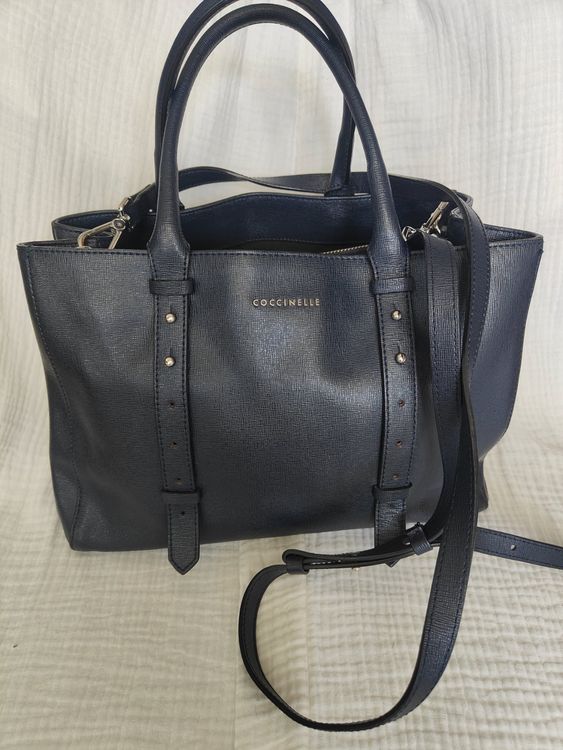 Coccinelle Tasche Blau